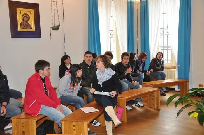 gli ultimi accordi organizzativi prima dell'incontro con il Vescovo